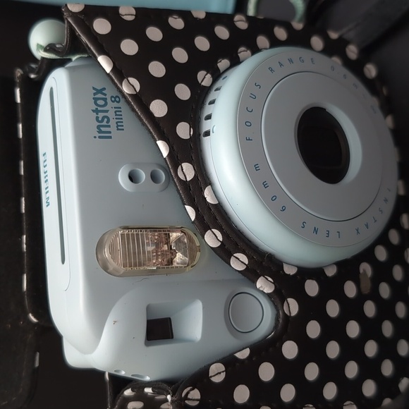 Fuji Film Instax Mini 9 Blue Instant Film Camera. - Picture 2 of 15